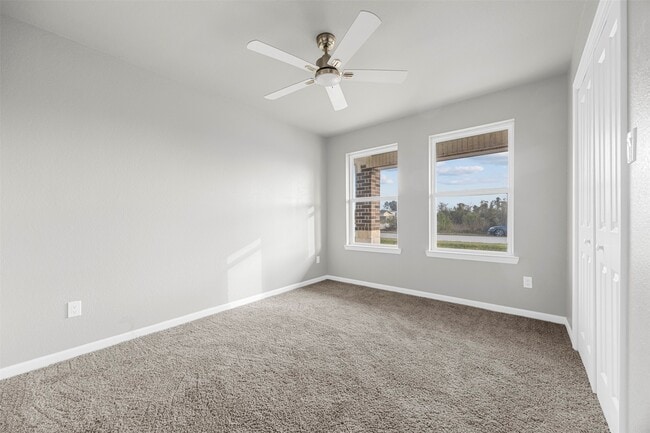 178 Road 5126 Rd in Cleveland, TX - Foto de edificio - Building Photo