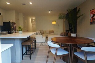 385 NW 9th St in Pompano Beach, FL - Building Photo