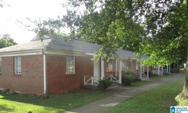 1006 4th Ave W in Birmingham, AL - Building Photo - Building Photo