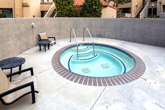 Terra at Mission Trails in San Diego, CA - Foto de edificio - Other