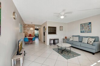176 Dorset E in Boca Raton, FL - Building Photo - Building Photo