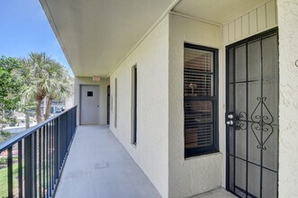 18 Royal Palm Way in Boca Raton, FL - Building Photo - Building Photo