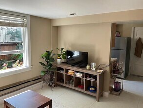 2252 Jones St, Unit A in San Francisco, CA - Building Photo - Building Photo