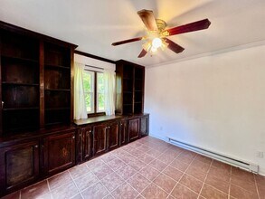 1527 Oak Knoll Ln in Virginia Beach, VA - Building Photo - Building Photo