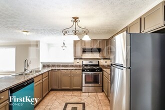 2964 Shady Woods Cir in Lawrenceville, GA - Building Photo - Building Photo