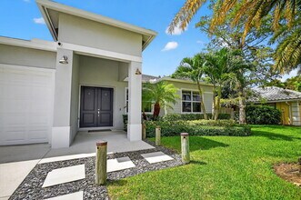 13458 Brixham St in Wellington, FL - Building Photo - Building Photo