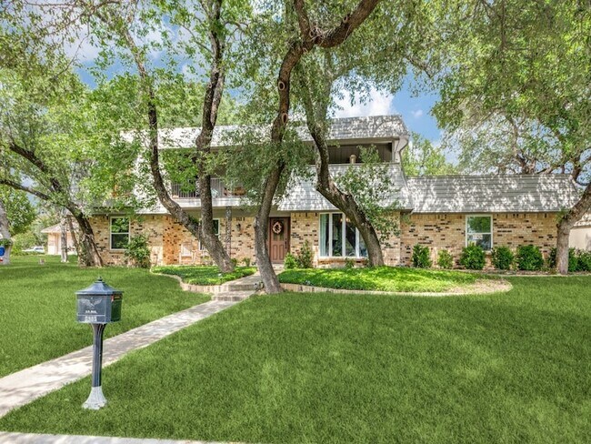 property at 7905 Skylake Dr