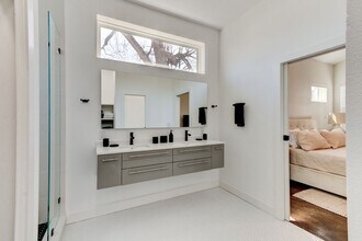 2715 Zaragosa St in Austin, TX - Building Photo - Building Photo