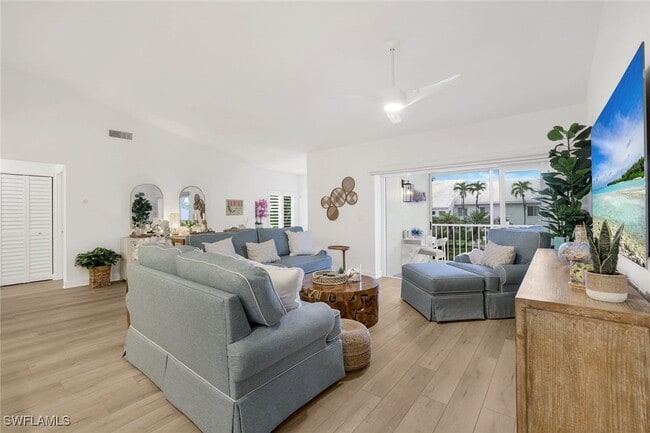 property at 790 Willowbrook Dr