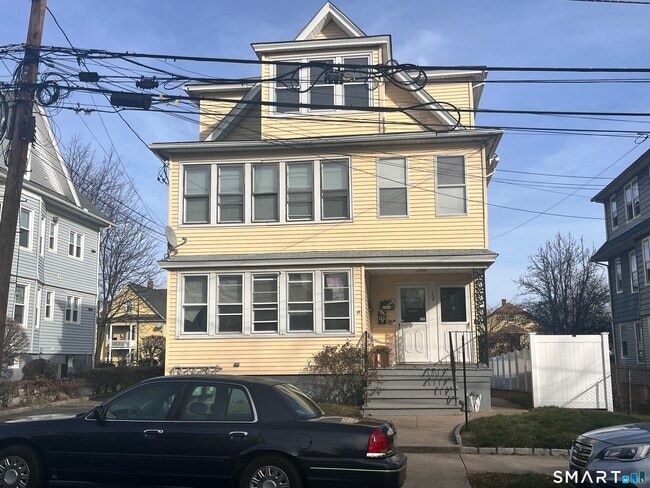 460 Anson St in Bridgeport, CT - Building Photo - Building Photo