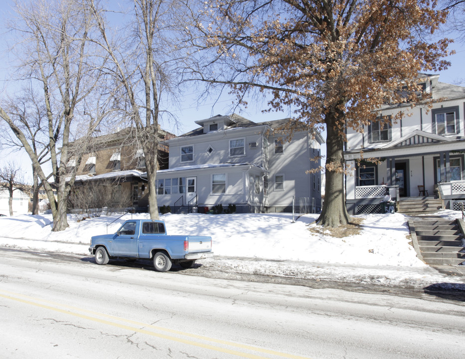 523 N 40th St in Omaha, NE - Foto de edificio