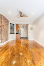 380 E 10th St in New York, NY - Building Photo - Building Photo