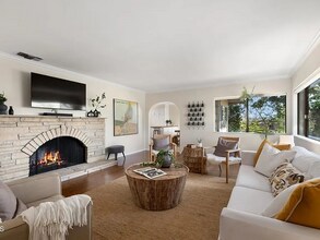 4702 Moore St in Glendale, CA - Building Photo - Building Photo