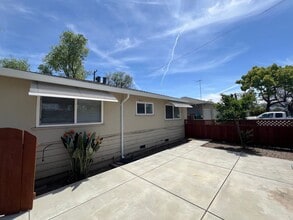 992-994 Princess Anne Dr in San Jose, CA - Building Photo - Building Photo