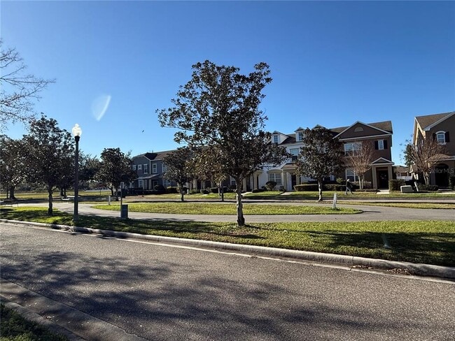 7613 Sutherton Ln in Windermere, FL - Building Photo - Building Photo