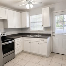 208 12th Ave N, Unit 4 in Jacksonville Beach, FL - Foto de edificio - Building Photo