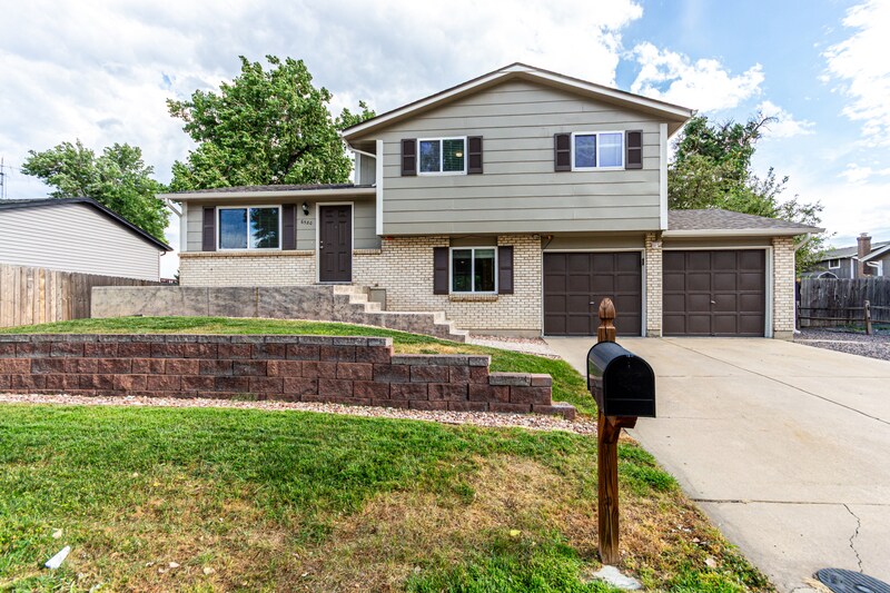 6580 W 74th Pl in Arvada, CO - Building Photo