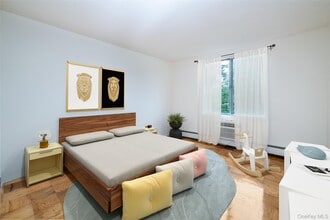 125 Lake St in White Plains, NY - Building Photo - Building Photo