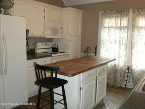 31 Barton Ave in Rockledge, FL - Building Photo - Building Photo