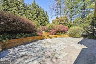 7722 Desdemona Ct in McLean, VA - Building Photo - Building Photo