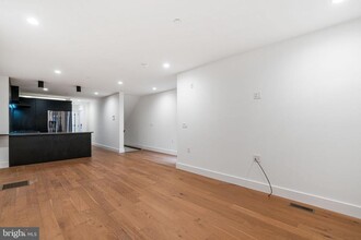1433 Fitzwater St in Philadelphia, PA - Building Photo - Building Photo