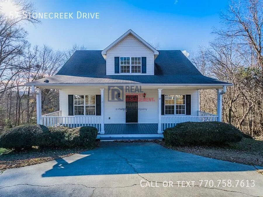57 Stonecreek Dr SW in Cartersville, GA - Building Photo