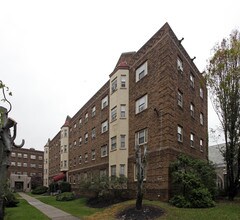 Wallingford Apartments in Philadelphia, PA - Building Photo - Building Photo