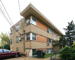 1202 E Northwest Hwy in Arlington Heights, IL - Building Photo
