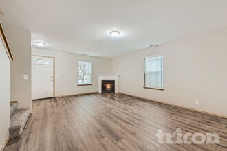 10508 196th St Ct E in Graham, WA - Foto de edificio - Building Photo