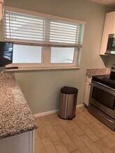 1900 S Kanner Hwy-Unit -3-302 in Stuart, FL - Building Photo - Building Photo