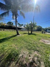 2915 Saginaw Ave in West Palm Beach, FL - Foto de edificio - Building Photo