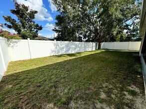 221 Tower View Dr E in Haines City, FL - Building Photo - Building Photo