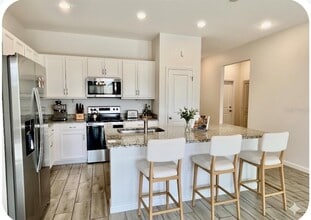 421 Disa Dr in Davenport, FL - Building Photo - Building Photo