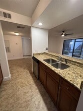 220 Riverbend Dr in Altamonte Springs, FL - Building Photo - Building Photo