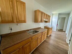 37 N Massachusetts Ave in Atlantic City, NJ - Building Photo - Building Photo