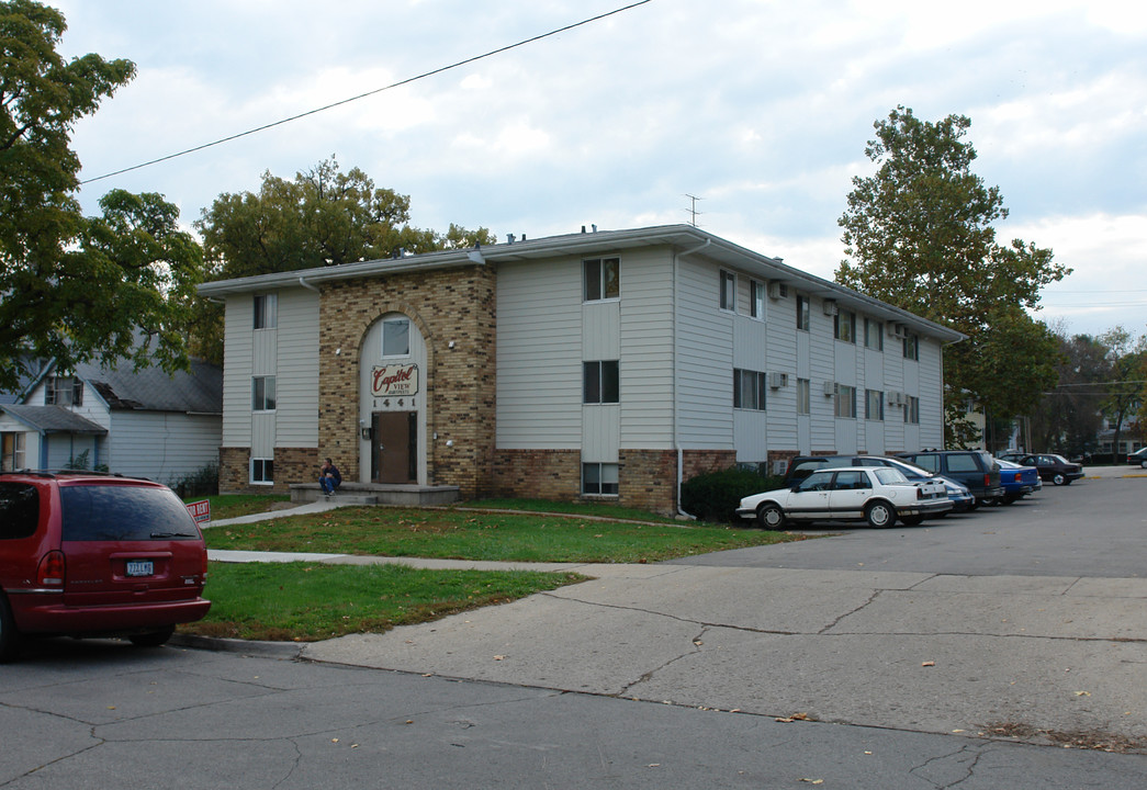 Capitol View Apartments in Des Moines, IA - Building Photo