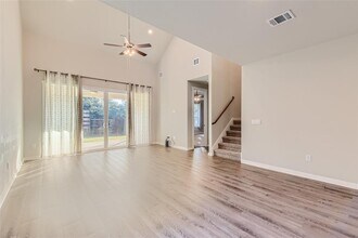 2212 Alamar walk in Leander, TX - Building Photo - Building Photo