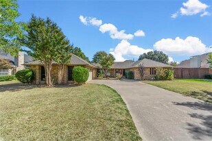 2941 Flamingo Cir in Southlake, TX - Building Photo