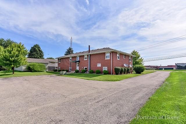 15418 South James Street, Unit 102 in Plainfield, IL - Building Photo