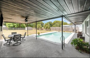 3105 Sharon Dr in Melbourne, FL - Building Photo - Building Photo