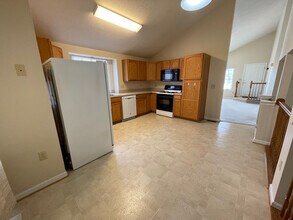 45586 Curley Ct in Great Mills, MD - Building Photo - Building Photo