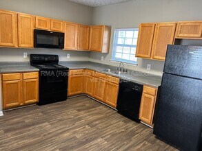 1735 Carrington Dr in Griffin, GA - Building Photo - Building Photo