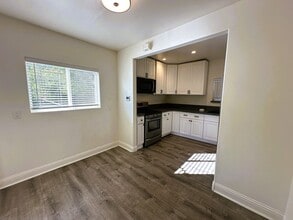 4700 65th St in Sacramento, CA - Building Photo - Building Photo