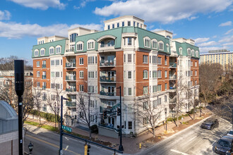 Jefferson Square in Charlotte, NC - Building Photo - Primary Photo