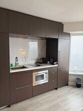 14A Hazelton Ave, Unit SI ID1510939P in Toronto, ON - Building Photo - Building Photo