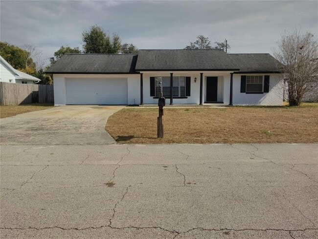 1669 Tarrytown Ave in Deltona, FL - Building Photo - Building Photo