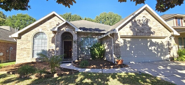 property at 13415 Highland Park Ct