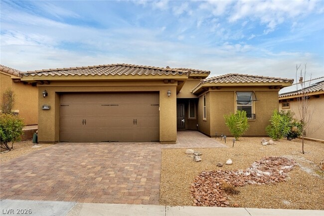 property at 1011 Via Nandina Pl