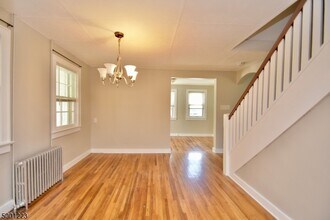 334 Oak Ridge Rd in West Milford, NJ - Building Photo - Building Photo