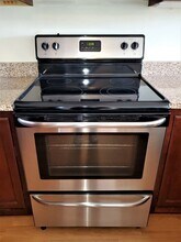 20 Pond St in Braintree, MA - Building Photo - Building Photo